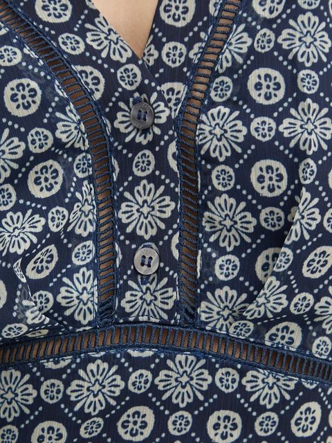 Guess sukienka YVETTE kolor granatowy mini rozkloszowana W4BK29 WDW82