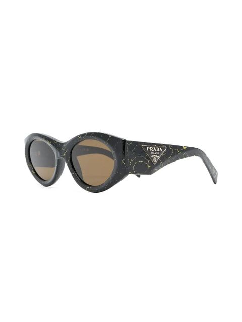 Prada Eyewear logo-plaque sunglasses - Black - zdjęcie produktu nr 2
