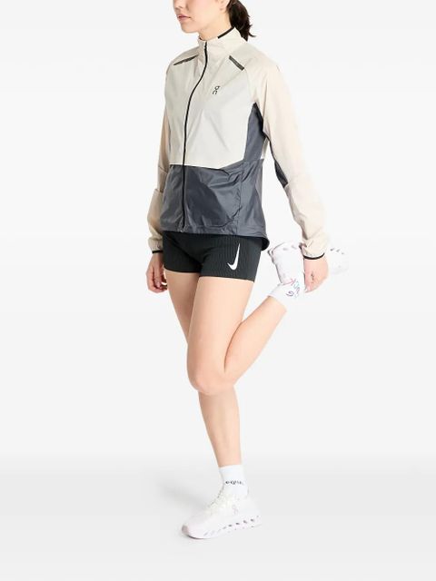 On Running Weather jacket - Neutrals - zdjęcie produktu nr 2