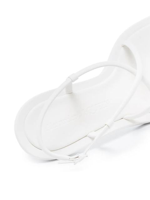 Alexander McQueen strap-detail open-toe sandals - White - zdjęcie produktu nr 2