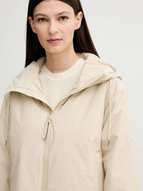 Rains kurtka Lohja Short Insulated Jacket W3T1 kolor beżowy przejściowa 15780