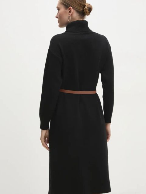 Answear.LAB sukienka kolor czarny midi prosta