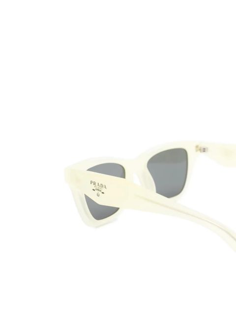 Prada Eyewear rectangle-frame sunglasses - Neutrals