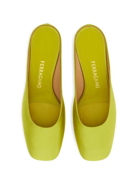 Ferragamo S-shaped heeled mules - Green