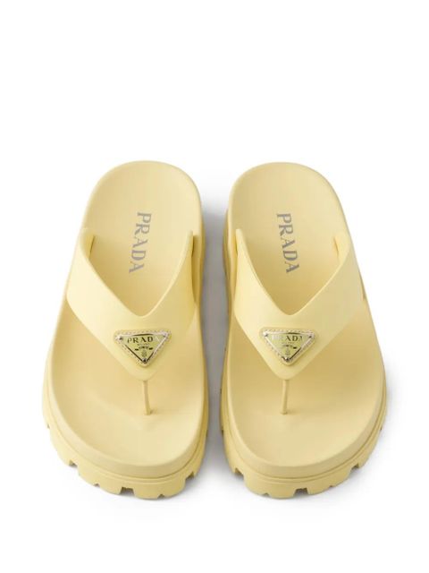 Prada enameled-triangle sandals - Yellow