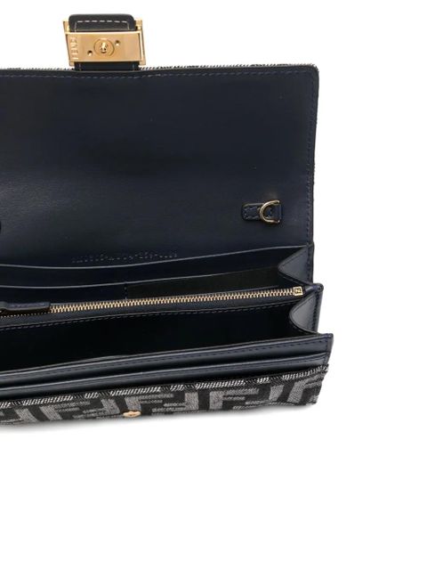 FENDI Baguette Continental cross body bag - Blue