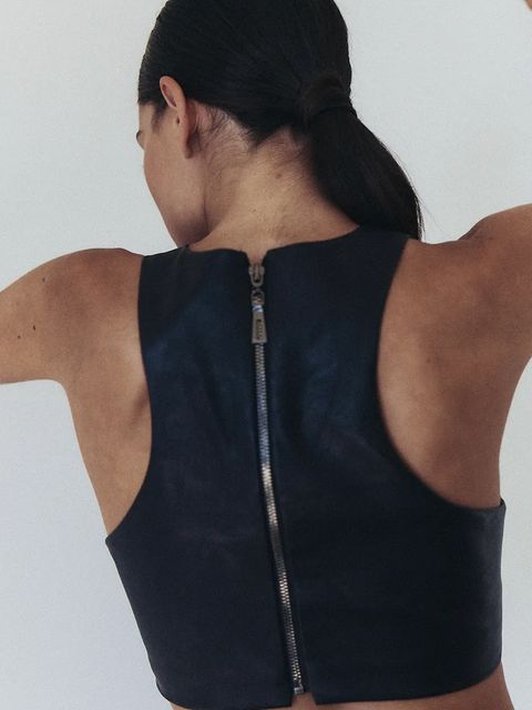 MUUV. top ET kolor czarny