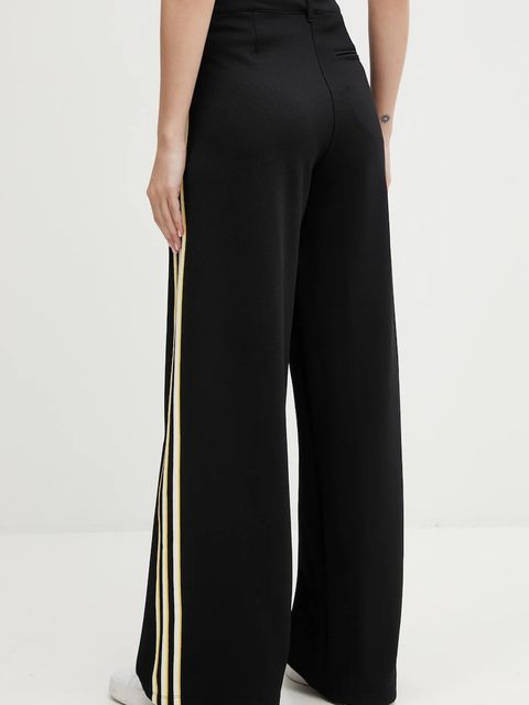 adidas Originals spodnie Manager Pants damskie kolor czarny proste high waist KD2963