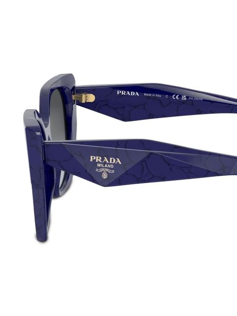 Prada Eyewear logo cat-eye frame sunglasses - Blue