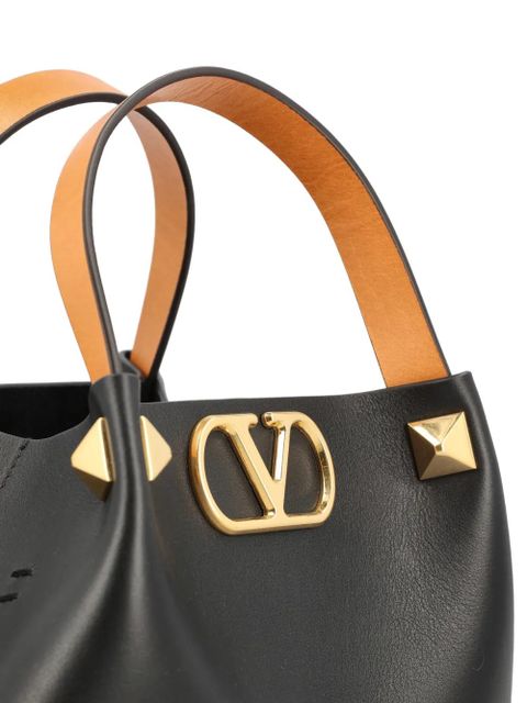 Valentino Garavani logo-plaque studded-embellishment tote bag - Black