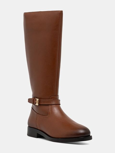 Tommy Hilfiger kozaki skórzane TH BUCKLE RIDING LTHR LONG BOOT damskie kolor brązowy na płaskim obcasie FW0FW08873