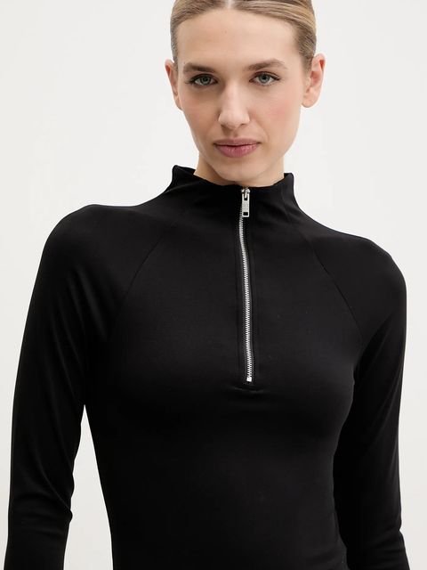 P.E Nation longsleeve Routine