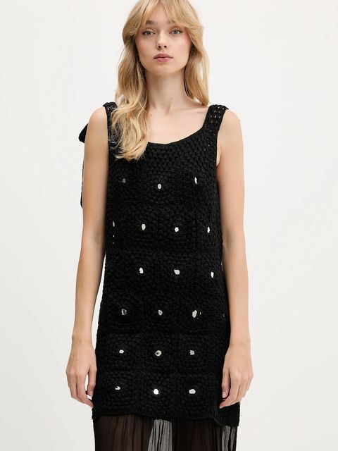 Never Fully Dressed sukienka kolor czarny maxi dopasowana NFDDR2258