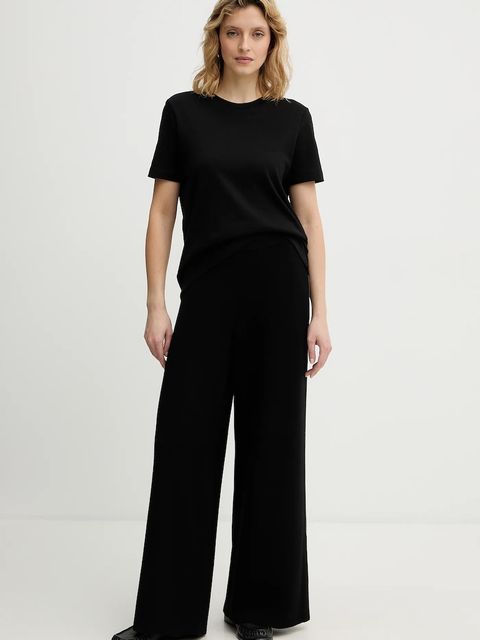 United Colors of Benetton spodnie dresowe damskie kolor czarny z aplikacją 17Q3DF013 - zdjęcie produktu nr 2