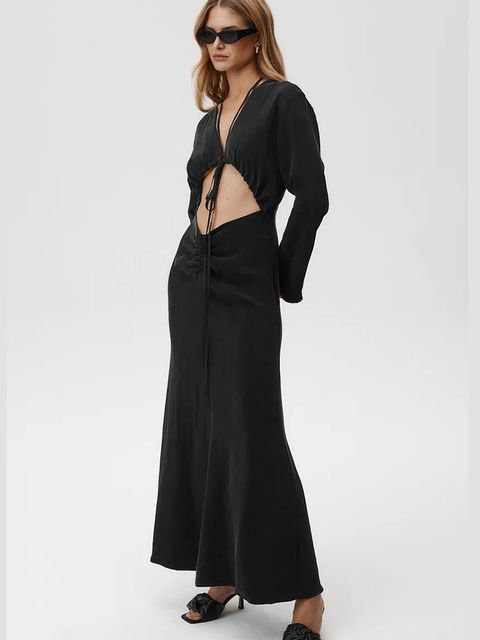 Undress Code sukienka Lilith Dress kolor czarny midi rozkloszowana 881