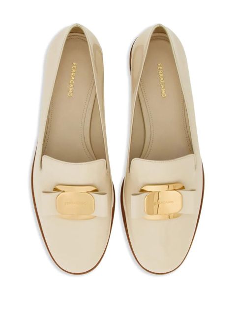 Ferragamo New Vara leather loafers - White