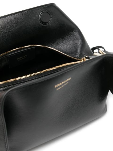 Ferragamo leather clutch bag - Black