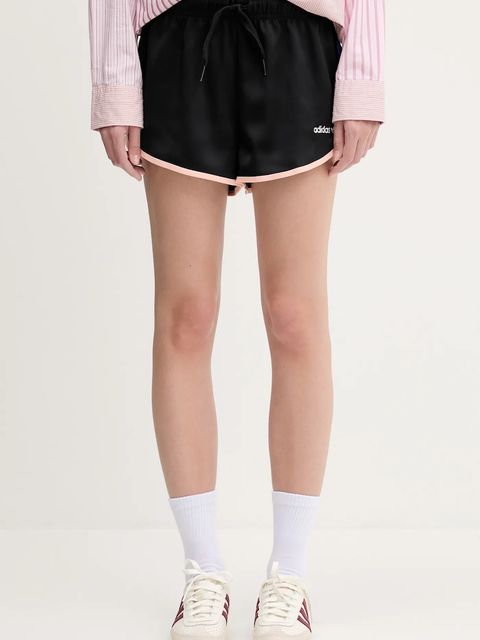adidas Originals szorty Sprinter Shorts damskie kolor czarny z aplikacją high waist JP1815