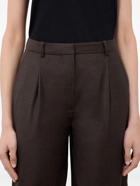 LouLou de Saison Adler pleat-detail side-pocket shorts - Brown