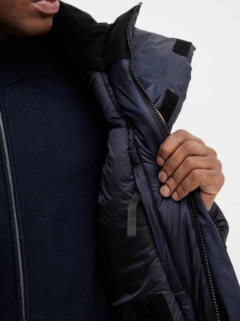 Rains kurtka 17240 Torna Insulated Long Jacket kolor granatowy zimowa 17240