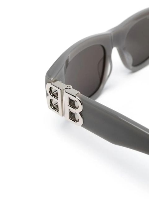 Balenciaga Eyewear logo-plaque biker sunglasses - Grey