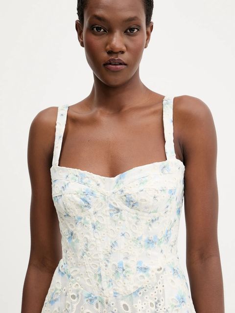 Bardot sukienka kolor biały maxi rozkloszowana 58655DB3