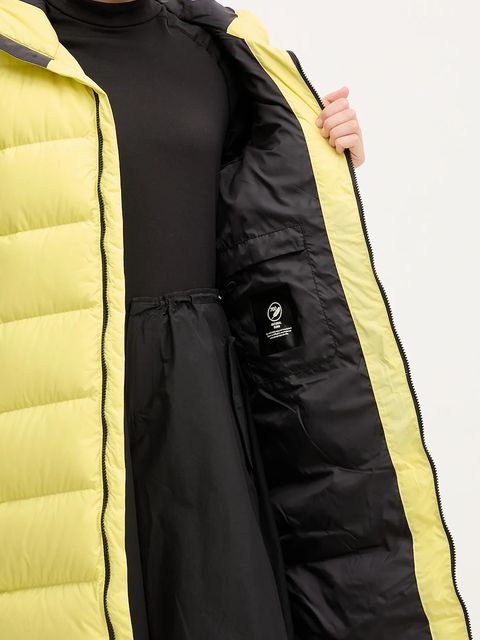 Jack Wolfskin kurtka puchowa Frozen Palace damska kolor żółty 1204133