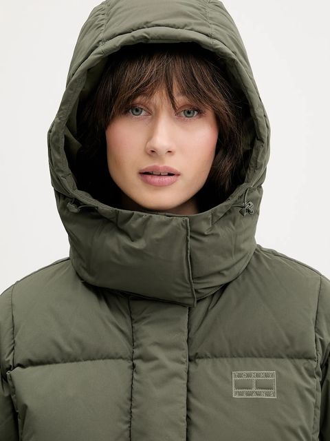 Tommy Jeans kurtka puchowa kolor zielony zimowa oversize DW0DW21624