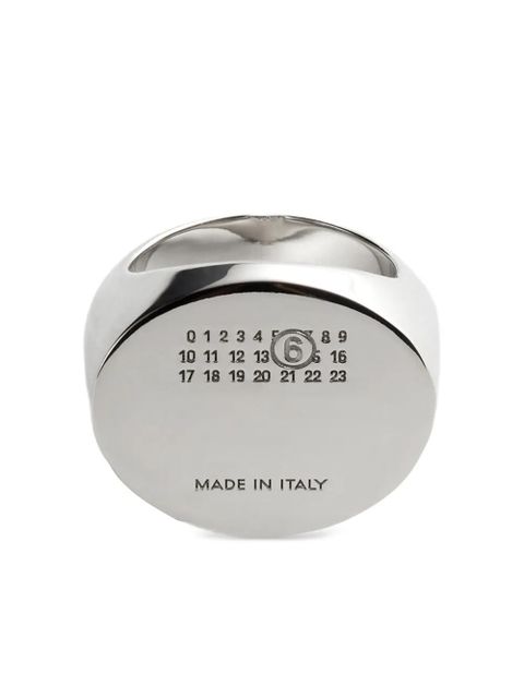 MM6 Maison Margiela numbers-engraved signet ring - Silver - zdjęcie produktu nr 1