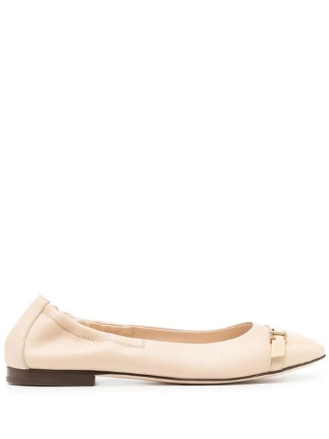 Tod's logo-plaque leather ballerina shoes - Neutrals - zdjęcie produktu nr 1