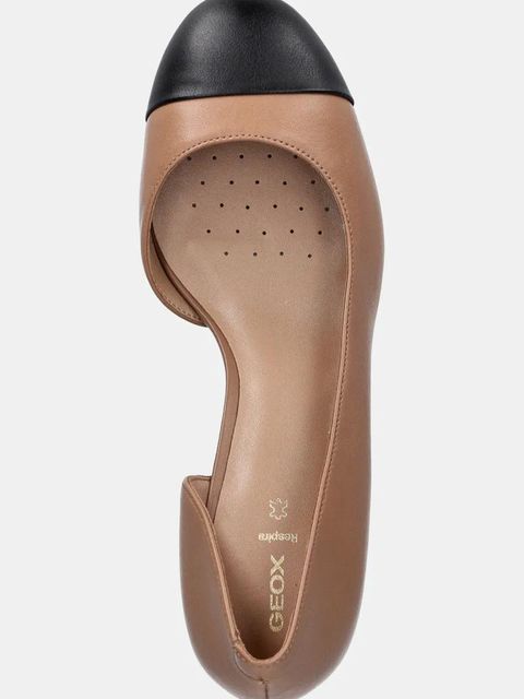 Geox czółenka D VIRNILISA 65 kolor brązowy na słupku D55YYB 0TUBC C0015