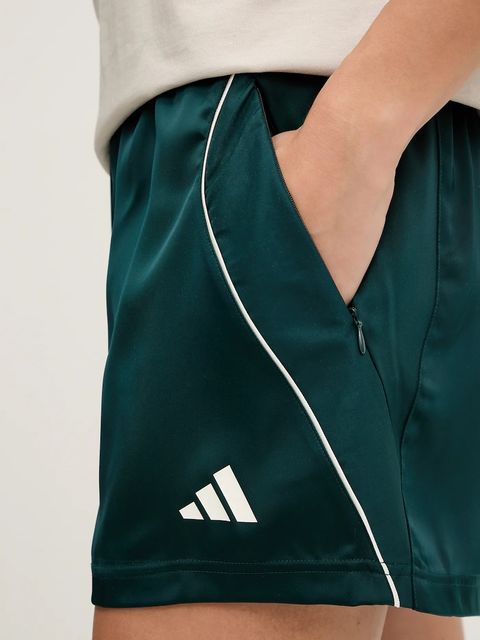 adidas szorty Stadium damskie kolor zielony z nadrukiem high waist JW0501