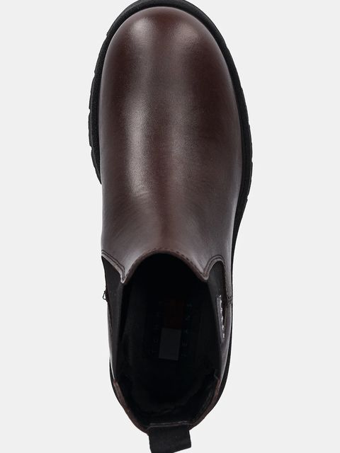 Tommy Jeans sztyblety TJW CHELSEA LEATHER BOOT damskie kolor brązowy na płaskim obcasie EN0EN02825