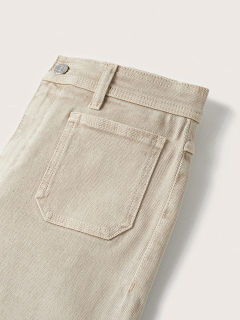 Dżinsy o kroju flare z kieszeniami