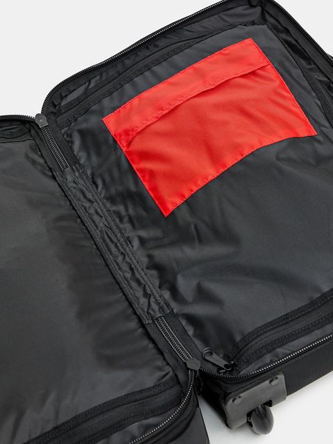 Eastpak walizka Tranverz Cnnct S 52x41x15 cm kolor czarny EK00094D9S31