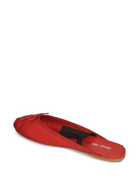 Miu Miu bow-detail mules - Red