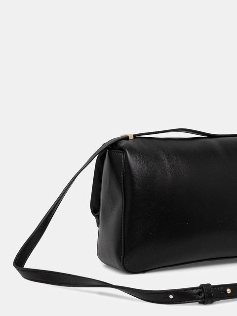 Guess torebka skórzana ALIZEE