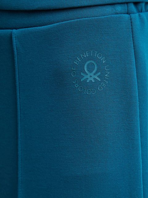 United Colors of Benetton spodnie dresowe damskie kolor turkusowy gładkie 3Y2F3F04K - zdjęcie produktu nr 2
