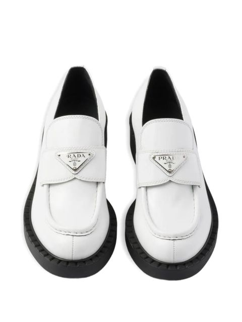 Prada triangle-logo leather loafers - White - zdjęcie produktu nr 2
