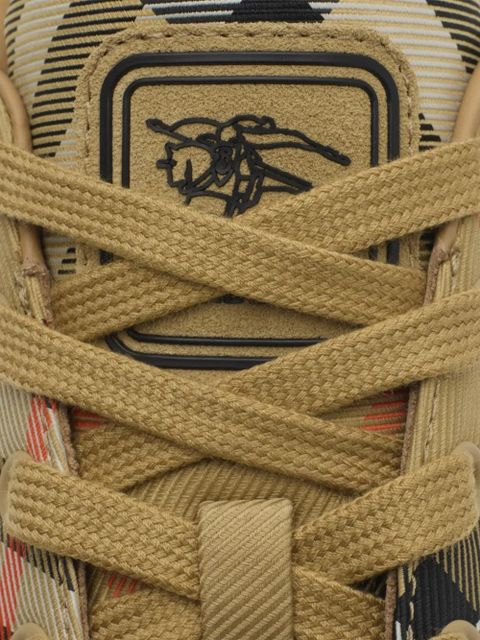 Burberry Set checked logo sneakers - Neutrals