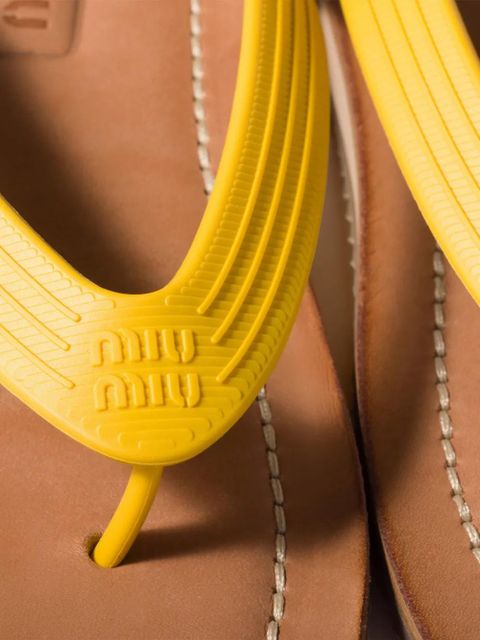 Miu Miu thong sandals - Yellow