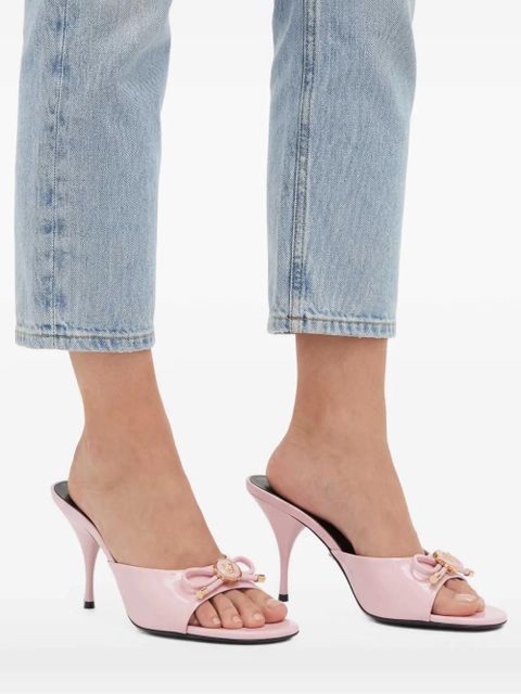 Versace Opera bow patent sandals - Pink