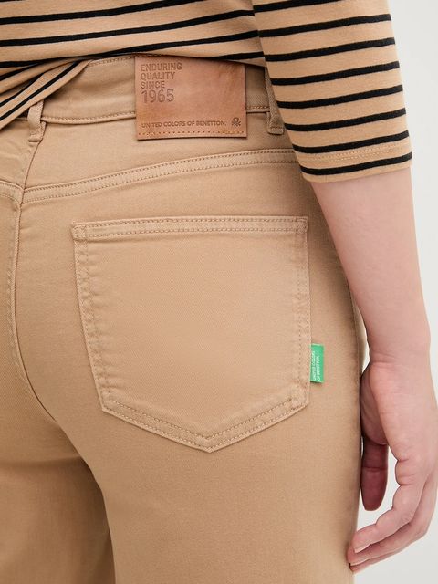 United Colors of Benetton jeansy damskie kolor zielony 4WDDDE029