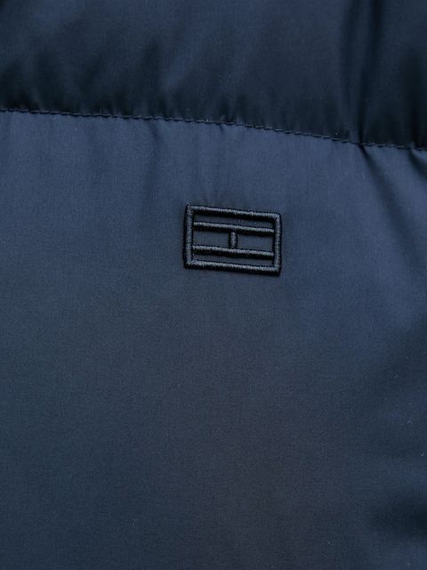 Tommy Hilfiger kurtka puchowa kolor granatowy zimowa WW0WW47745