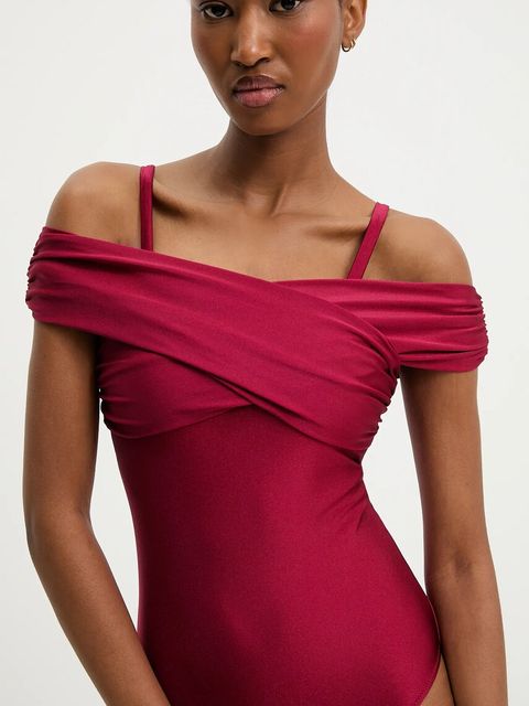 Answear.LAB jednoczęściowy strój kąpielowy kolor bordowy lekko usztywniona miseczka