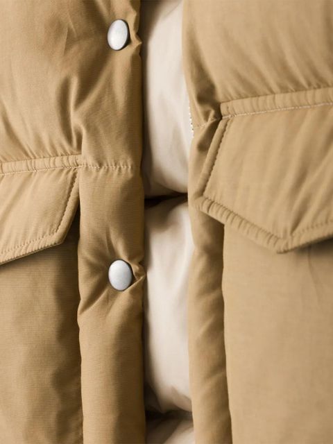 Prada logo-plaque padded jacket - Brown