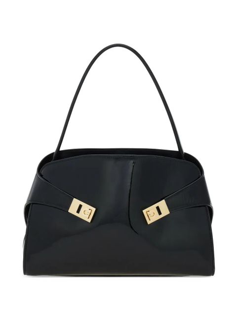 Ferragamo Hug soft shoulder bag (M) - Black - zdjęcie produktu nr 1