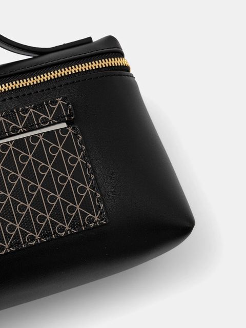 Calvin Klein kosmetyczka kolor czarny LV04F1102G