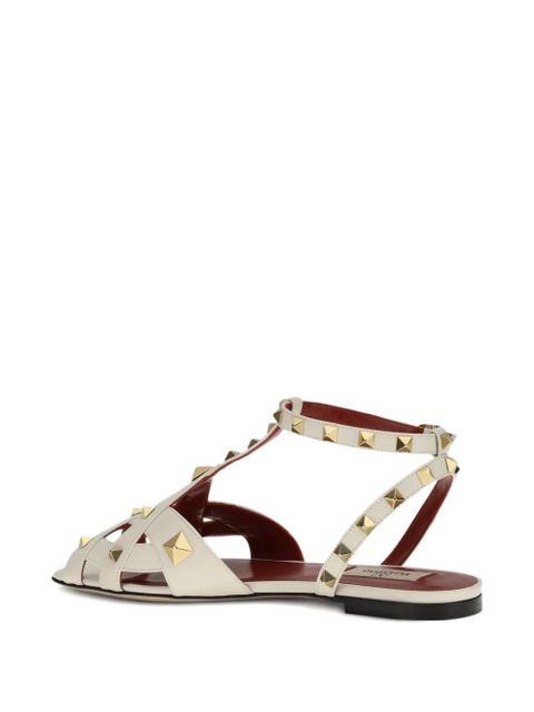 Valentino Garavani studded leather flat sandals - Neutrals