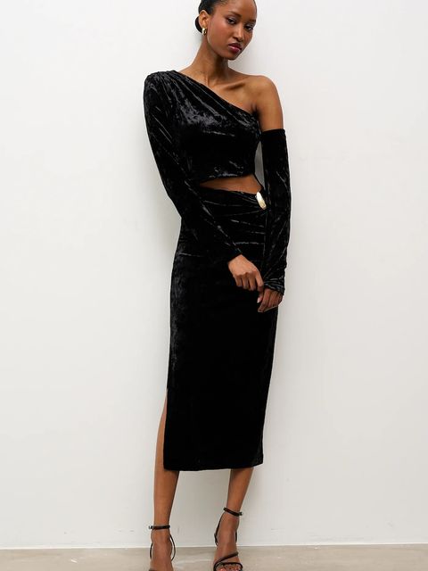 Answear.LAB sukienka kolor czarny midi dopasowana - zdjęcie produktu nr 1